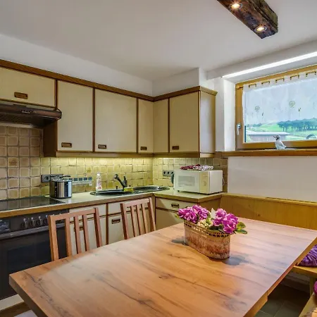 Ferienwohnung Kerschdorfer Apartment *
