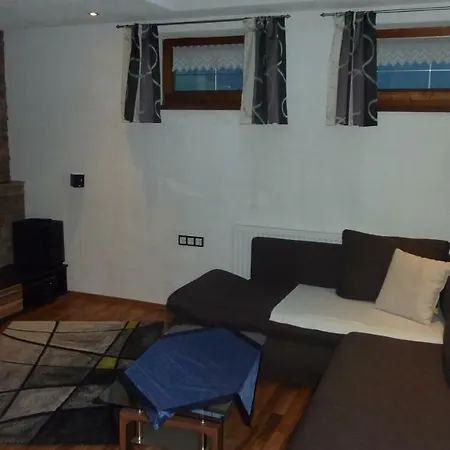 Ferienwohnung Kerschdorfer Apartment *